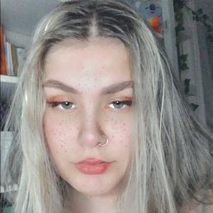 Meet your Posher, Annabel